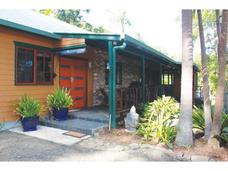 55 Rowlands Creek Road, Uki NSW 2484