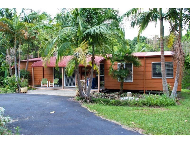 114 Braeside Drive, Uki NSW 2484