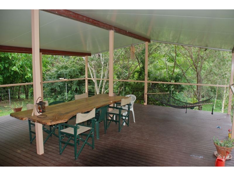 114 Braeside Drive, Uki NSW 2484