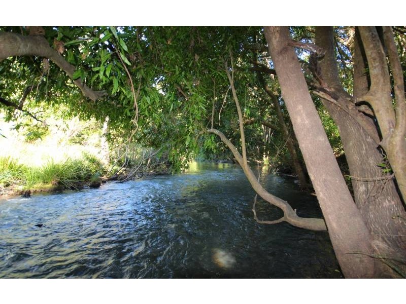 13-27 Old Convent Rd, Uki NSW 2484