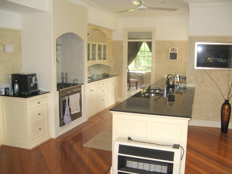 11 McCallum Place, Uki NSW 2484