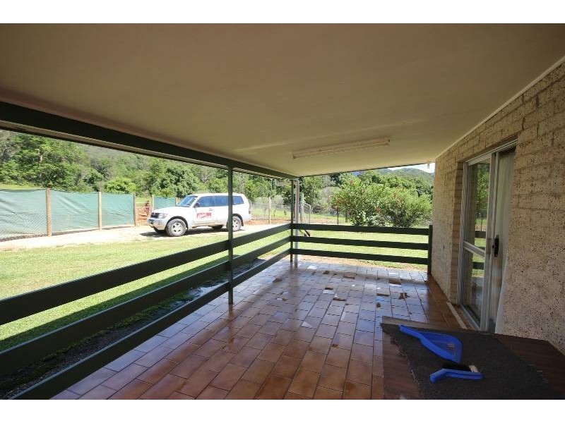 293 Upper Crystal Creek Road, Upper Crystal Creek NSW 2484