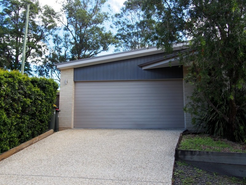 2/10 Gold Leaf Cres, Murwillumbah NSW 2484