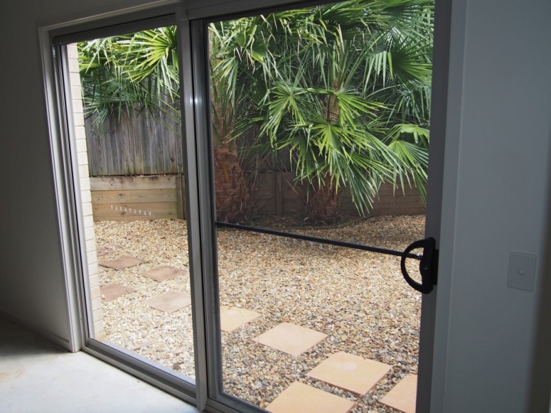 2/10 Gold Leaf Cres, Murwillumbah NSW 2484