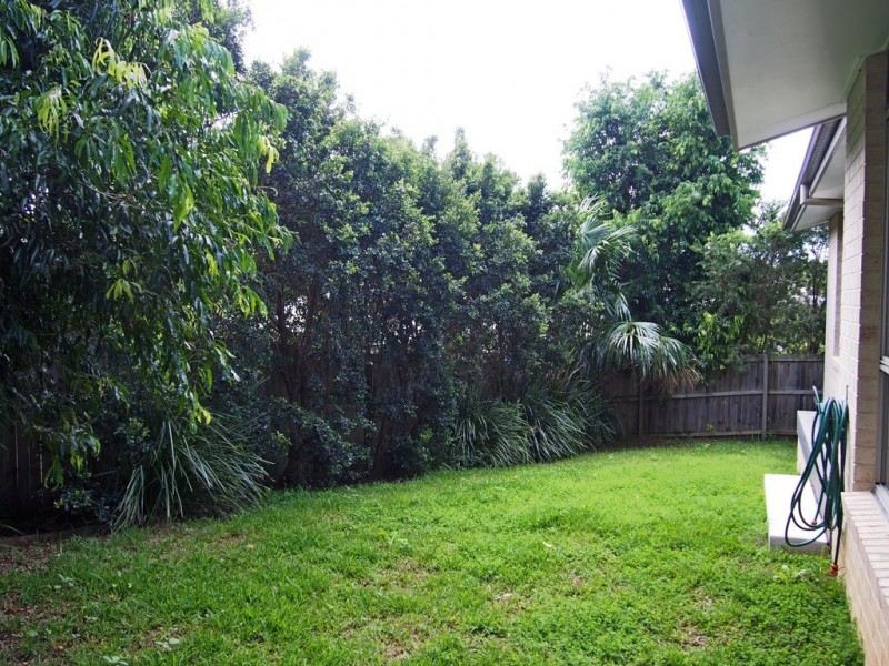 2/10 Gold Leaf Cres, Murwillumbah NSW 2484