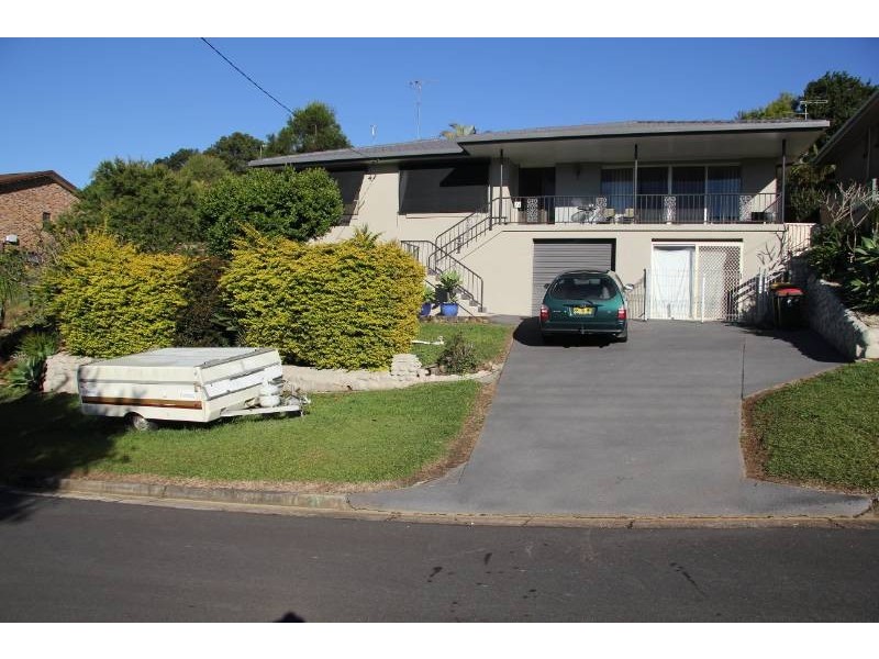 11 Golden Links Drive, Murwillumbah NSW 2484