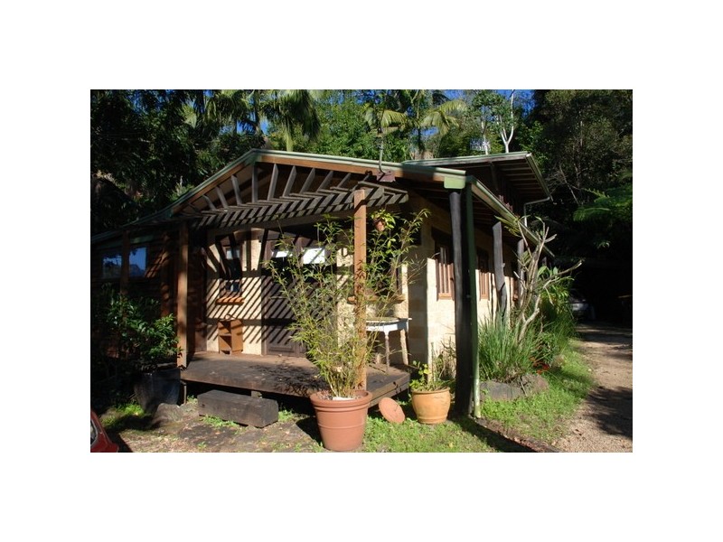 7 Sunrise Place, Uki NSW 2484