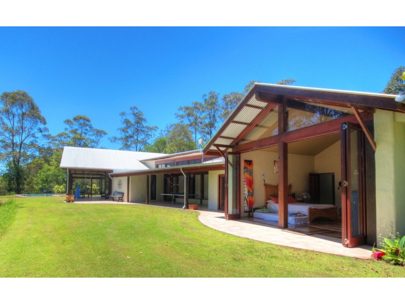 108 Crooks Valley Rd, Crystal Creek NSW 2484