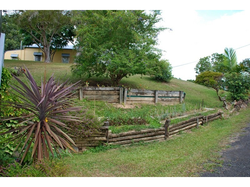 2 Ryder Street, Uki NSW 2484