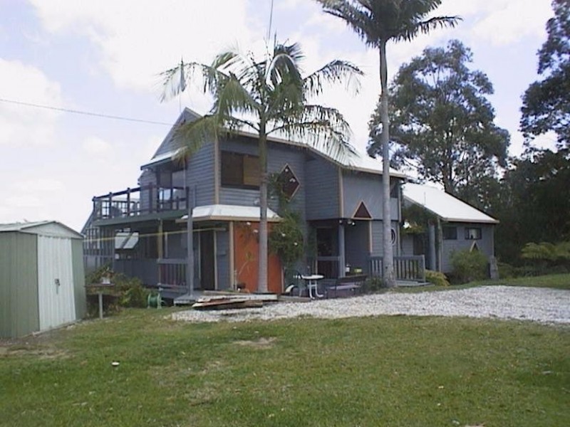 16 Athelstan Terrace, Tomewin NSW 2484