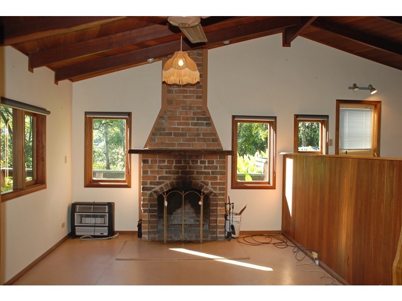 12 Sunrise Place, Uki NSW 2484