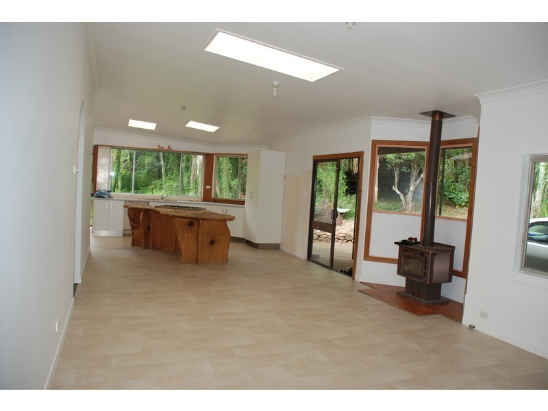 496 Rowlands Creek Road, Uki NSW 2484