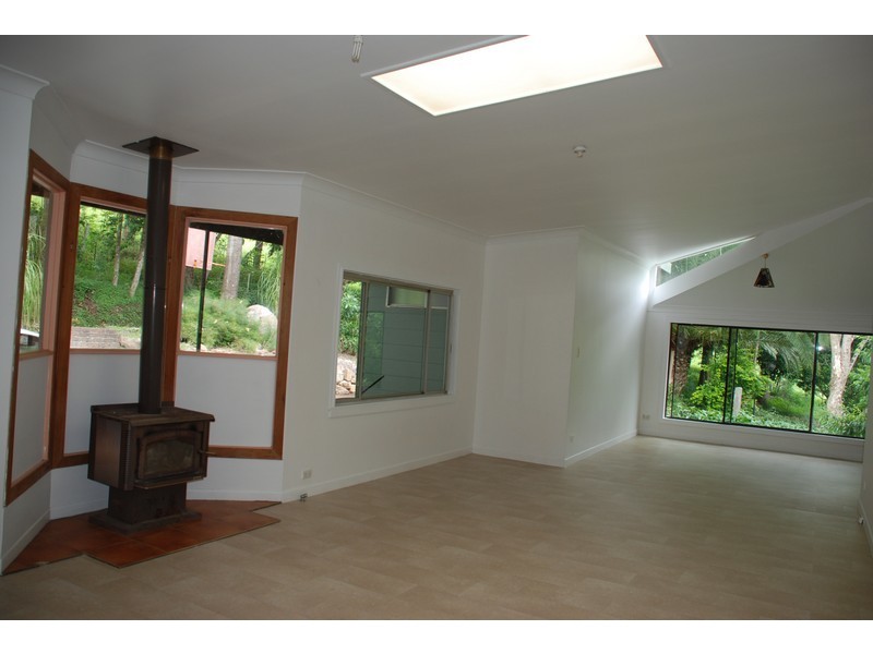 496 Rowlands Creek Road, Uki NSW 2484