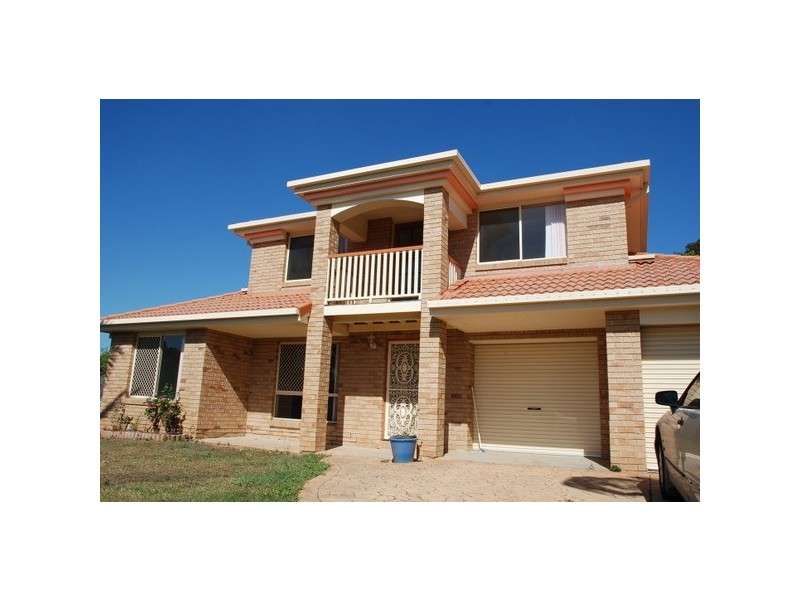 10 Castlefield Drive, Murwillumbah NSW 2484