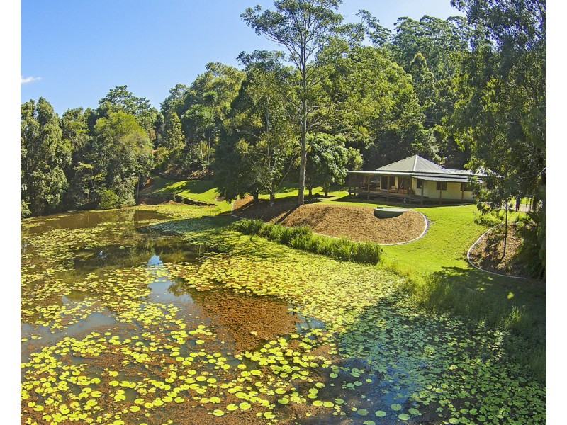 92 Braeside Drive, Uki NSW 2484