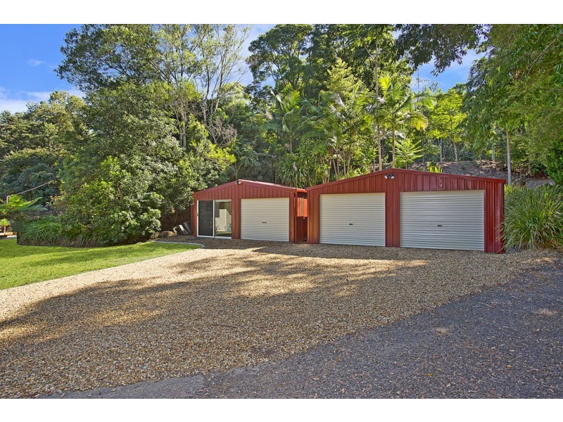 92 Braeside Drive, Uki NSW 2484