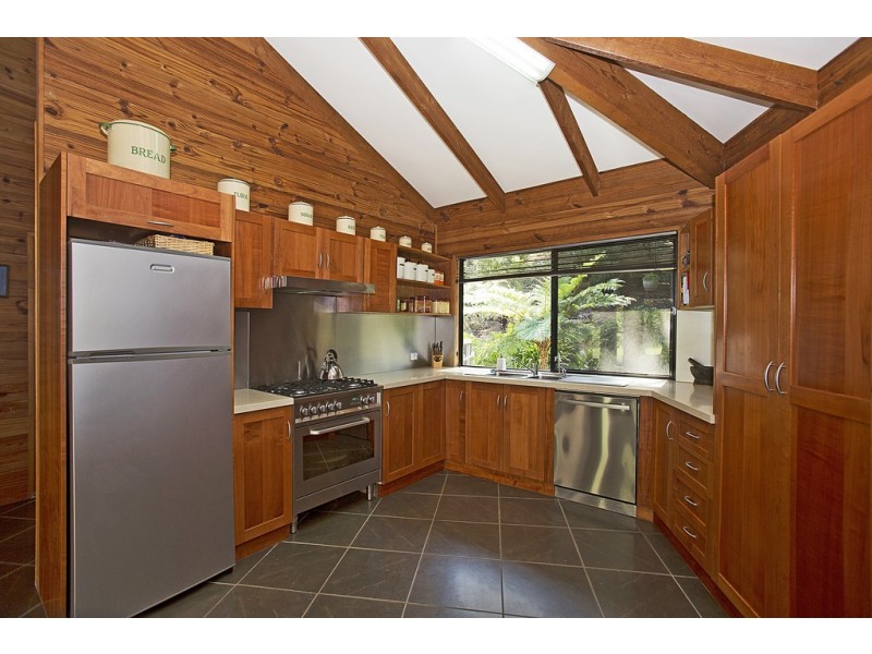 92 Braeside Drive, Uki NSW 2484