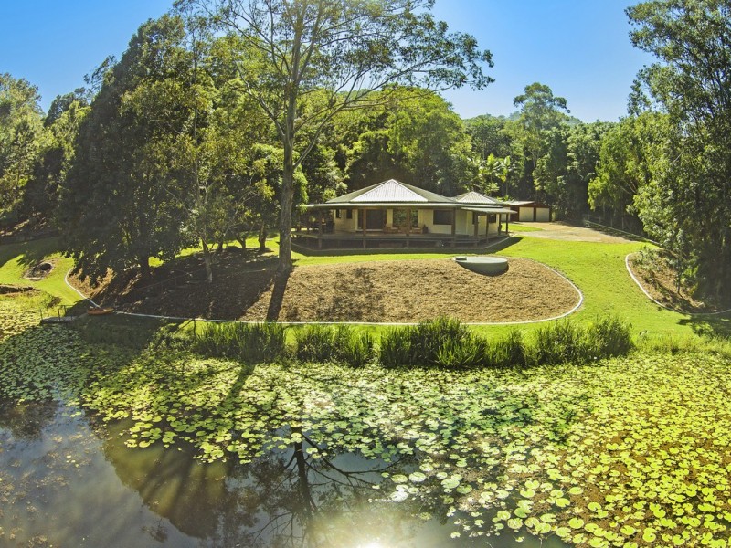 92 Braeside Drive, Uki NSW 2484