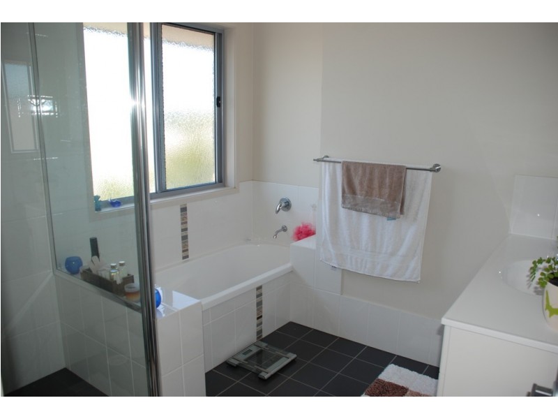 44 Castlefield Drive, Murwillumbah NSW 2484