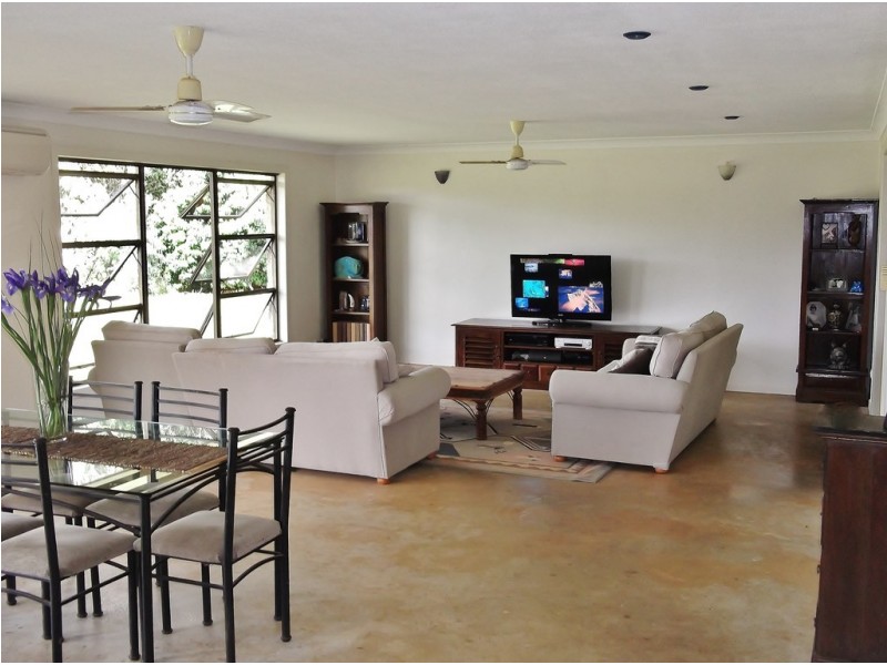 147 Pottsville Road, Mooball NSW 2483