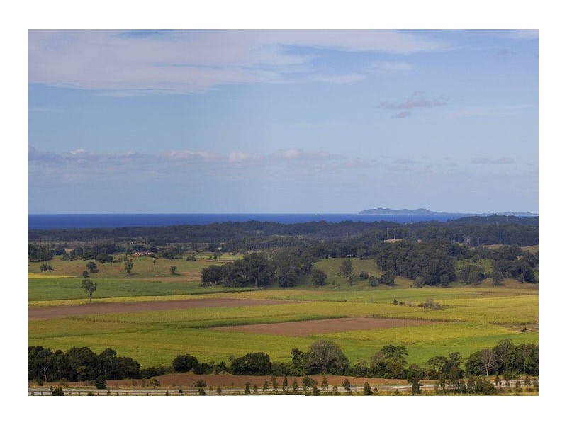 147 Pottsville Road, Mooball NSW 2483