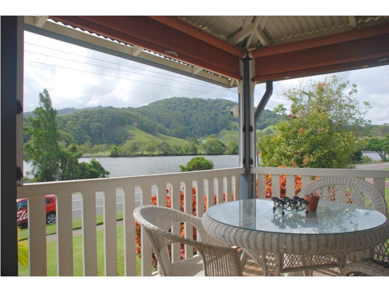 70 Riverside Drive, Tumbulgum NSW 2490