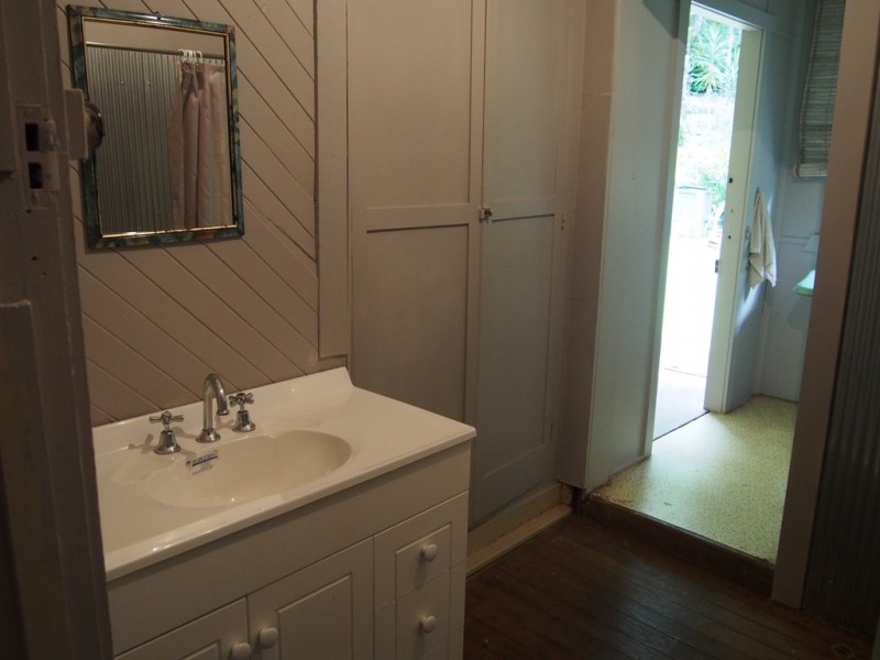 114 Crooks Valley Road, Crystal Creek NSW 2484