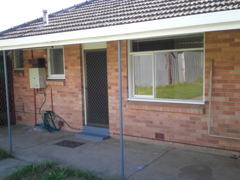 15 Dewer Avenue, Ridgehaven SA 5097