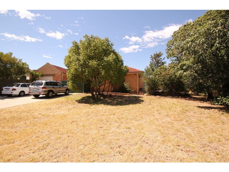 17 Sunnyview Crescent, Ridgehaven SA 5097