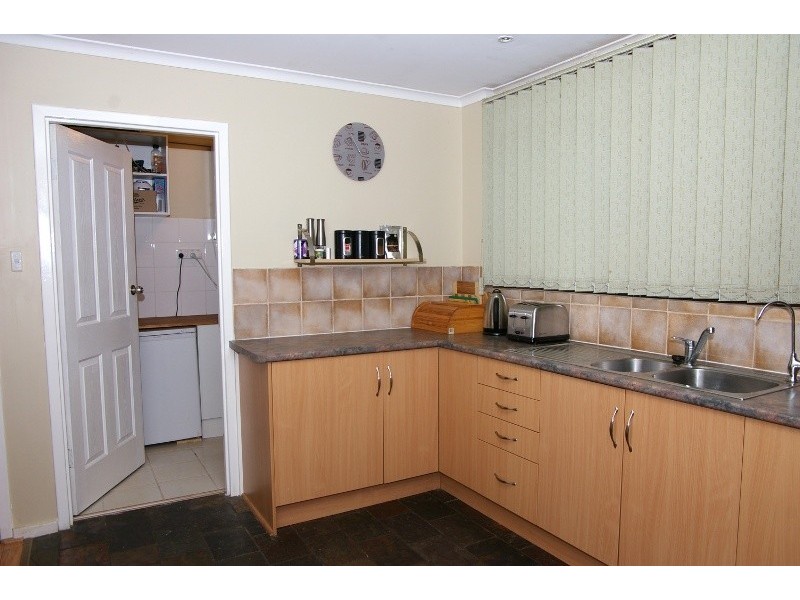 12 Linton Street, Banksia Park SA 5091