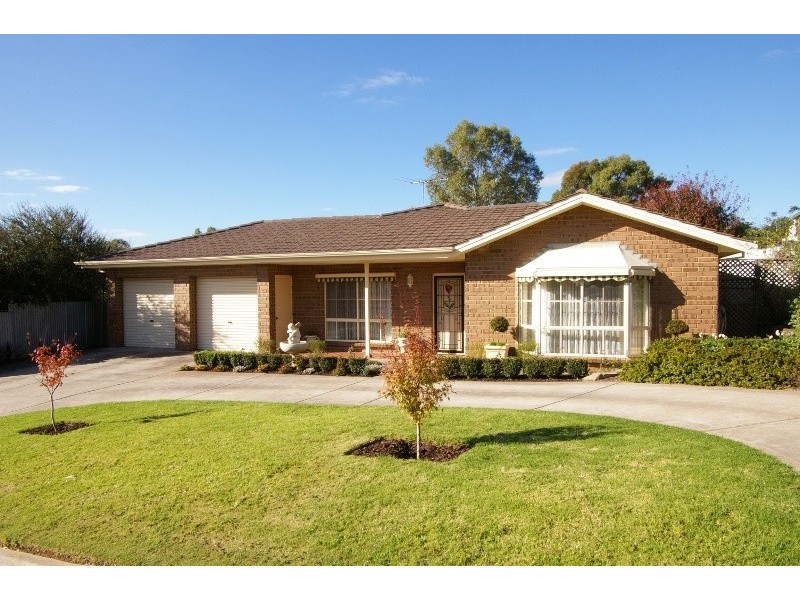 1 Oak Street, Ridgehaven SA 5097