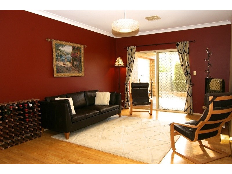 1 Oak Street, Ridgehaven SA 5097