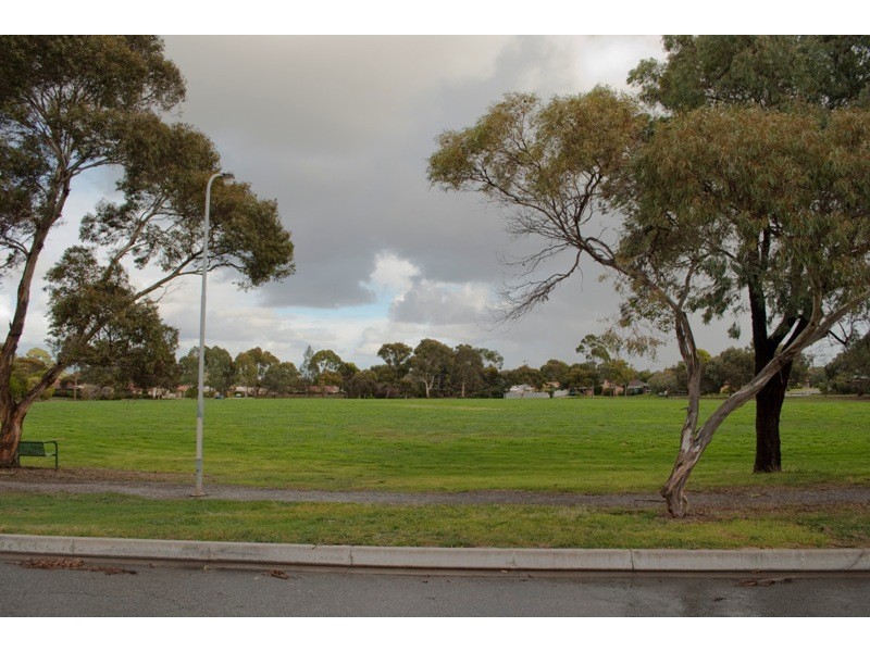 7 Bellchambers Court, Modbury Heights SA 5092