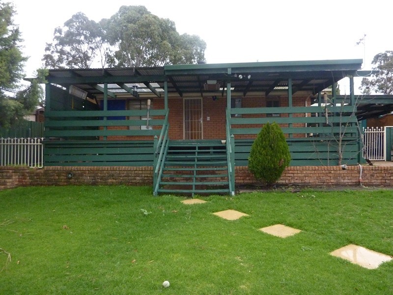 36 Somerset Ave, Redwood Park SA 5097