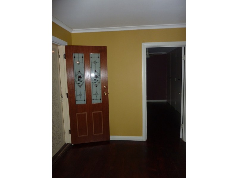 36 Somerset Ave, Redwood Park SA 5097