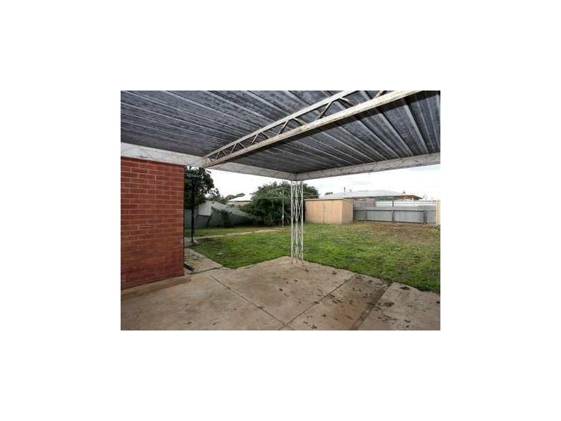 15 Barratt Street, Smithfield Plains SA 5114