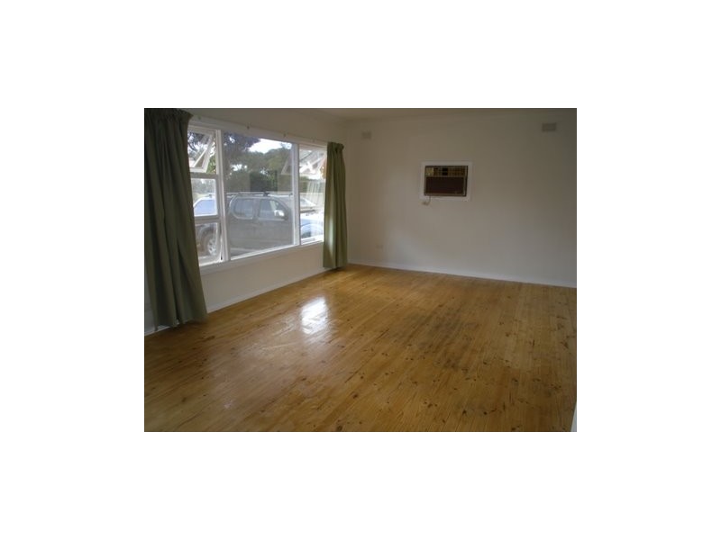 18  Mavros Road, Elizabeth Downs SA 5113