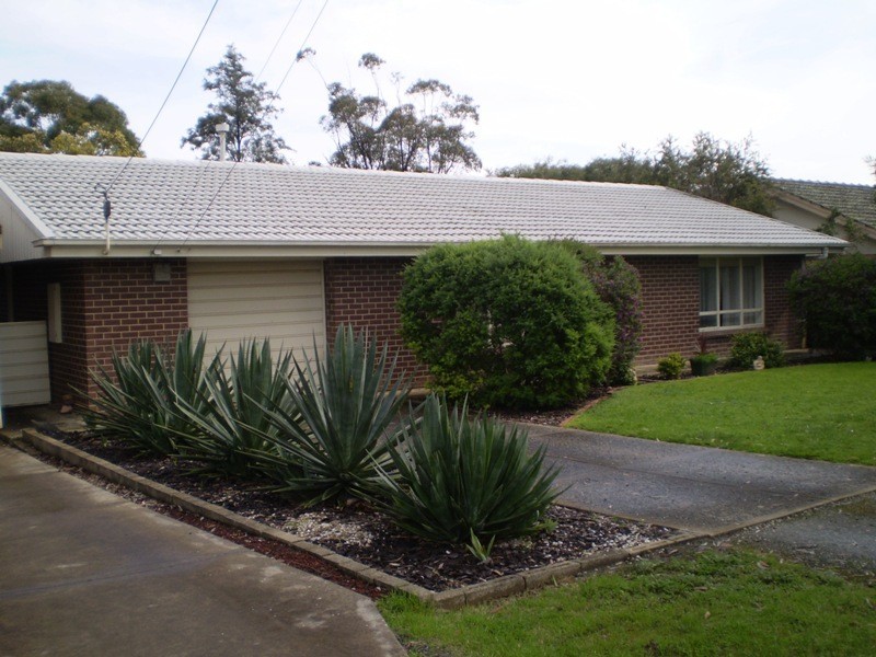 4 Britten Avenue, Modbury SA 5092