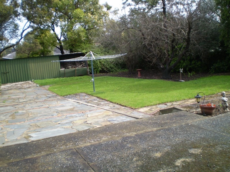 4 Britten Avenue, Modbury SA 5092