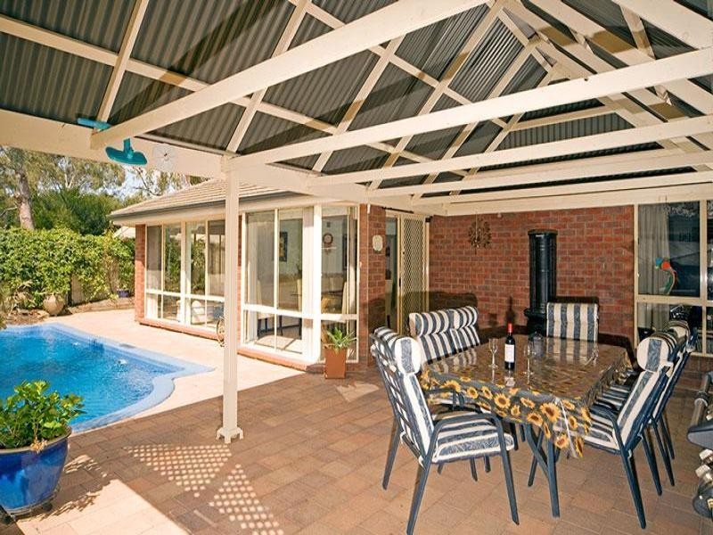 18 Satsuma Crescent, Golden Grove SA 5125