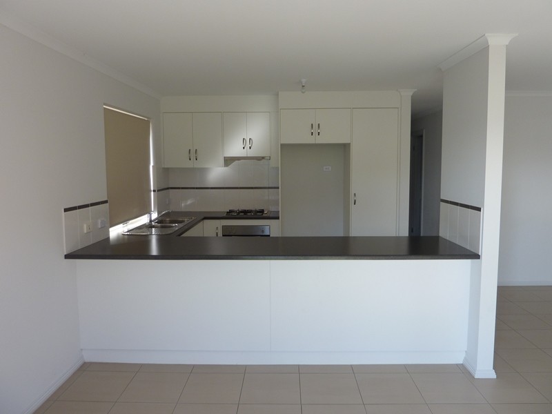 3 Oregon Ave, Andrews Farm SA 5114