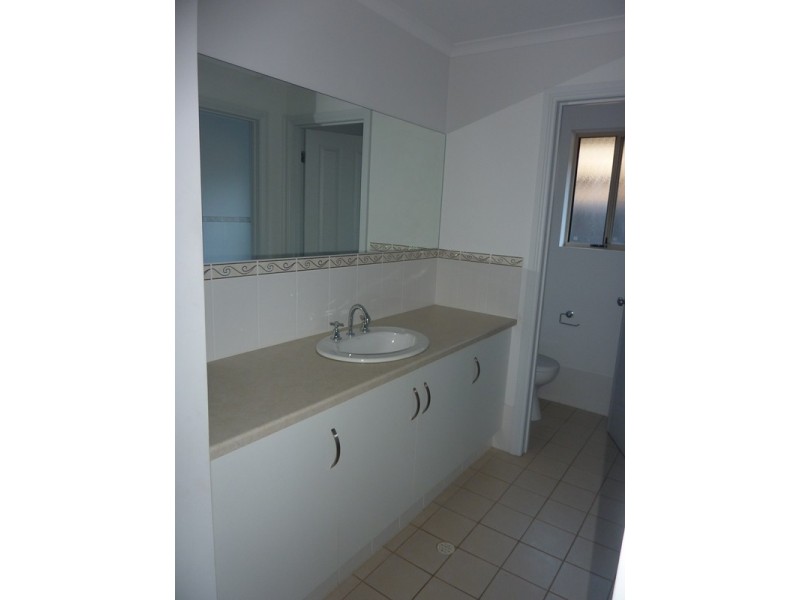 3 Oregon Ave, Andrews Farm SA 5114