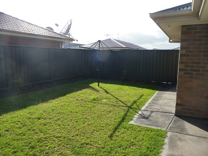 3 Oregon Ave, Andrews Farm SA 5114