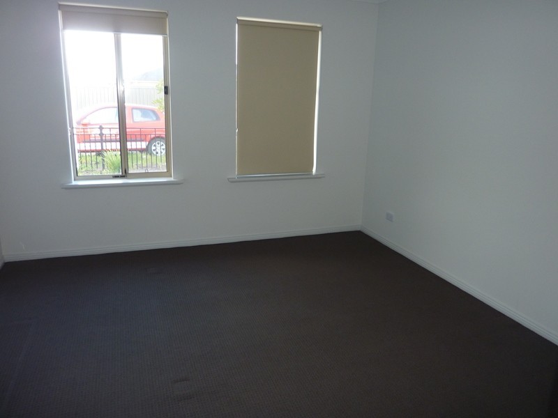 3 Oregon Ave, Andrews Farm SA 5114