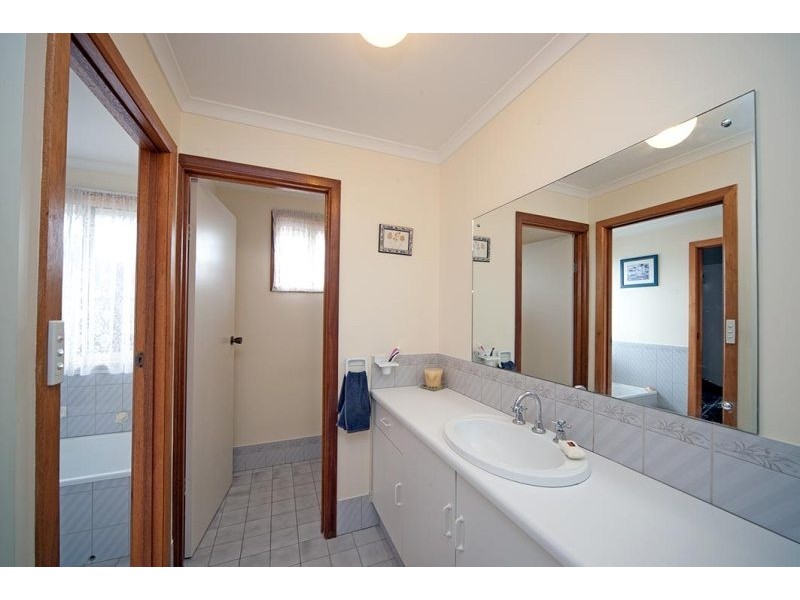 1/1A Keystone Avenue, Hope Valley SA 5090