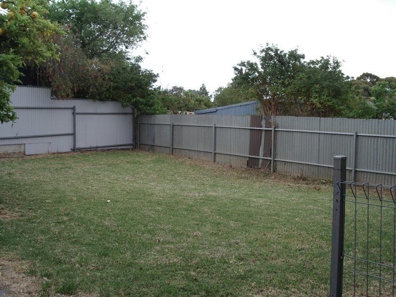 11 Richard Street, Para Hills SA 5096