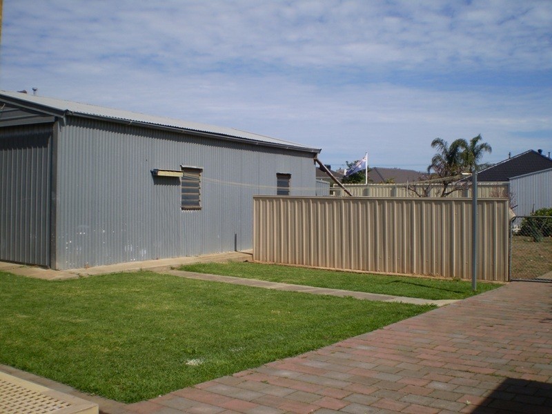 16 Norman Street, Findon SA 5023