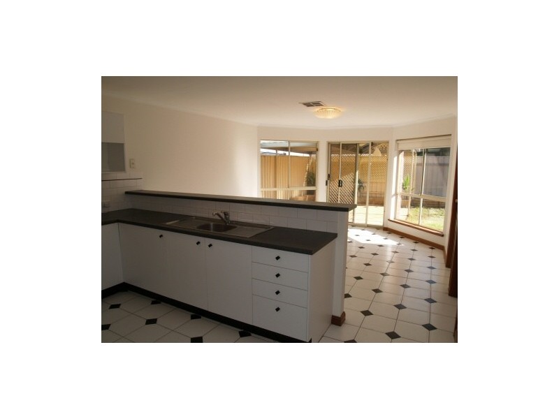 10 Burchmore Court, Blair Athol SA 5084