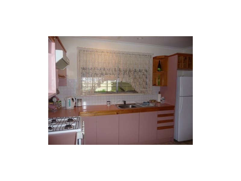 2 Valiant Court, Salisbury Heights SA 5109