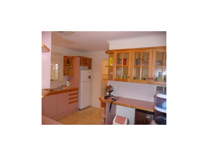 2 Valiant Court, Salisbury Heights SA 5109